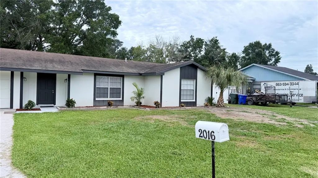 2016 Woodbridge Lane, LAKELAND
