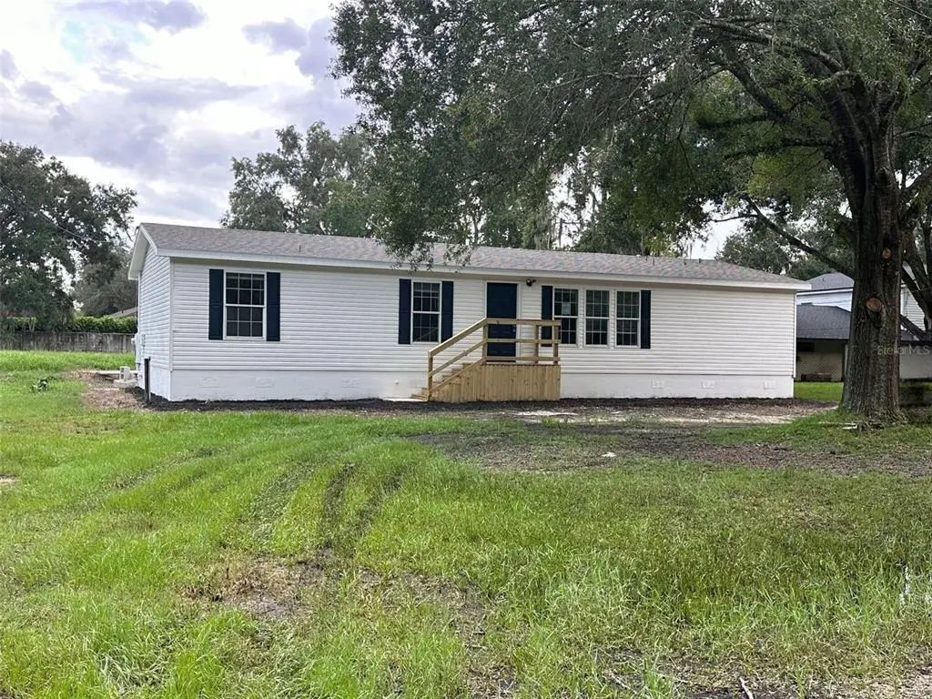 26326 Foamflower Boulevard, WESLEY CHAPEL