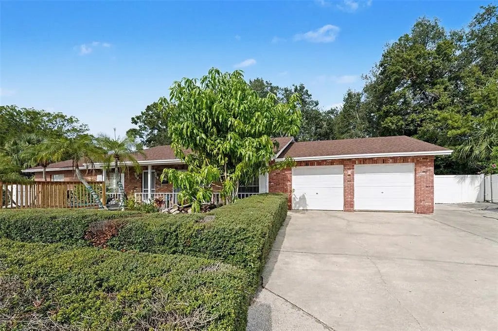 7114 Mintwood Court, TAMPA