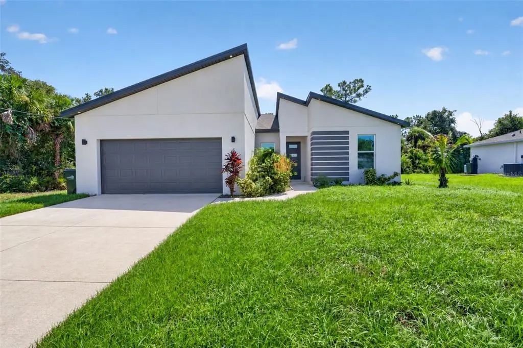 5663 Greenhouse Avenue, NORTH PORT