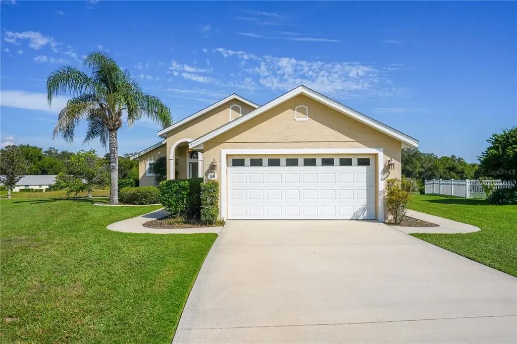 90 Golfview Circle, UMATILLA