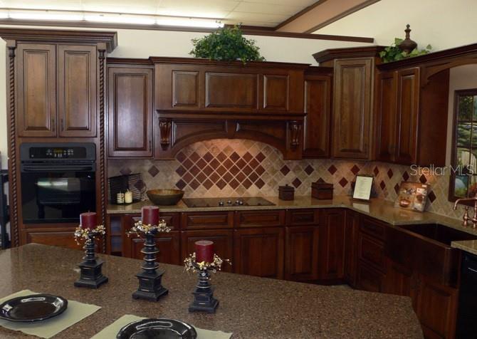 Photo of Listing #O5932381