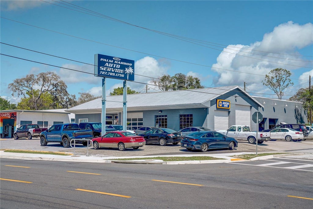 1010 Alt 19, PALM HARBOR