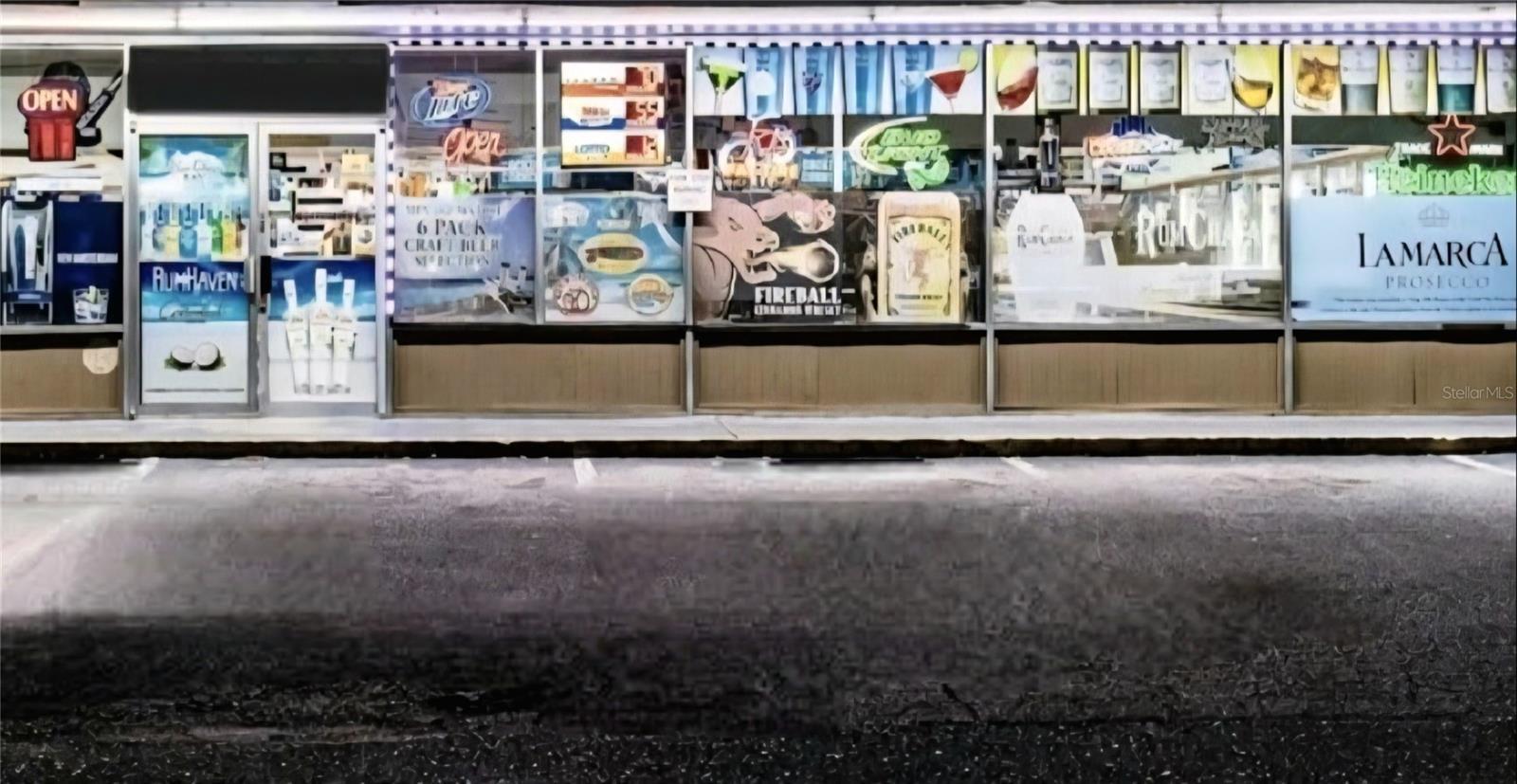 Photo of Listing #W7877720