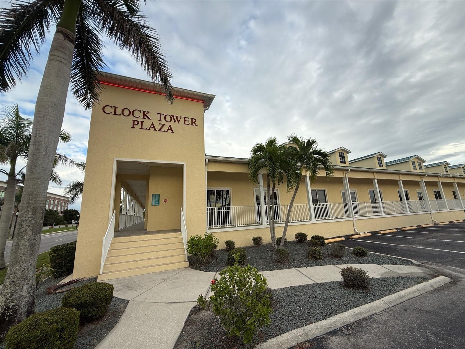 Photo of Listing #C7515362