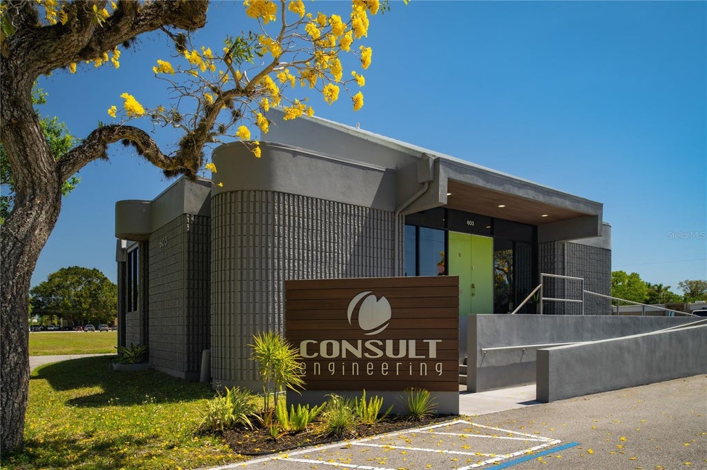 603 East Olympia Avenue, PUNTA GORDA