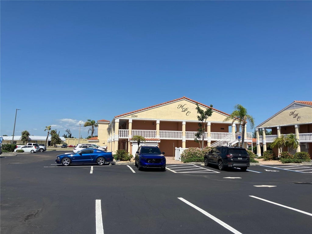 3390 Tamiami Trail 203 Bldg 2h, PORT CHARLOTTE