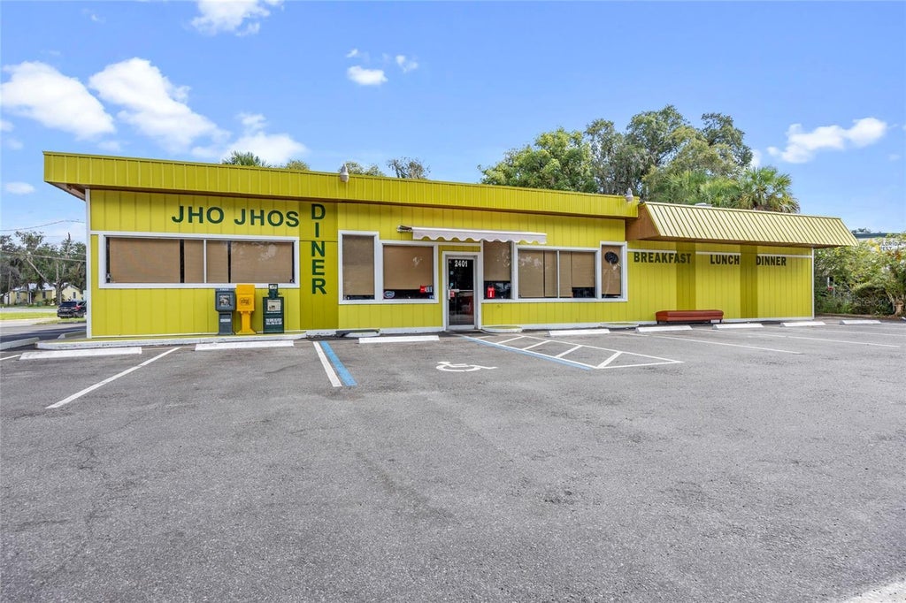 2401 Crill Avenue, PALATKA