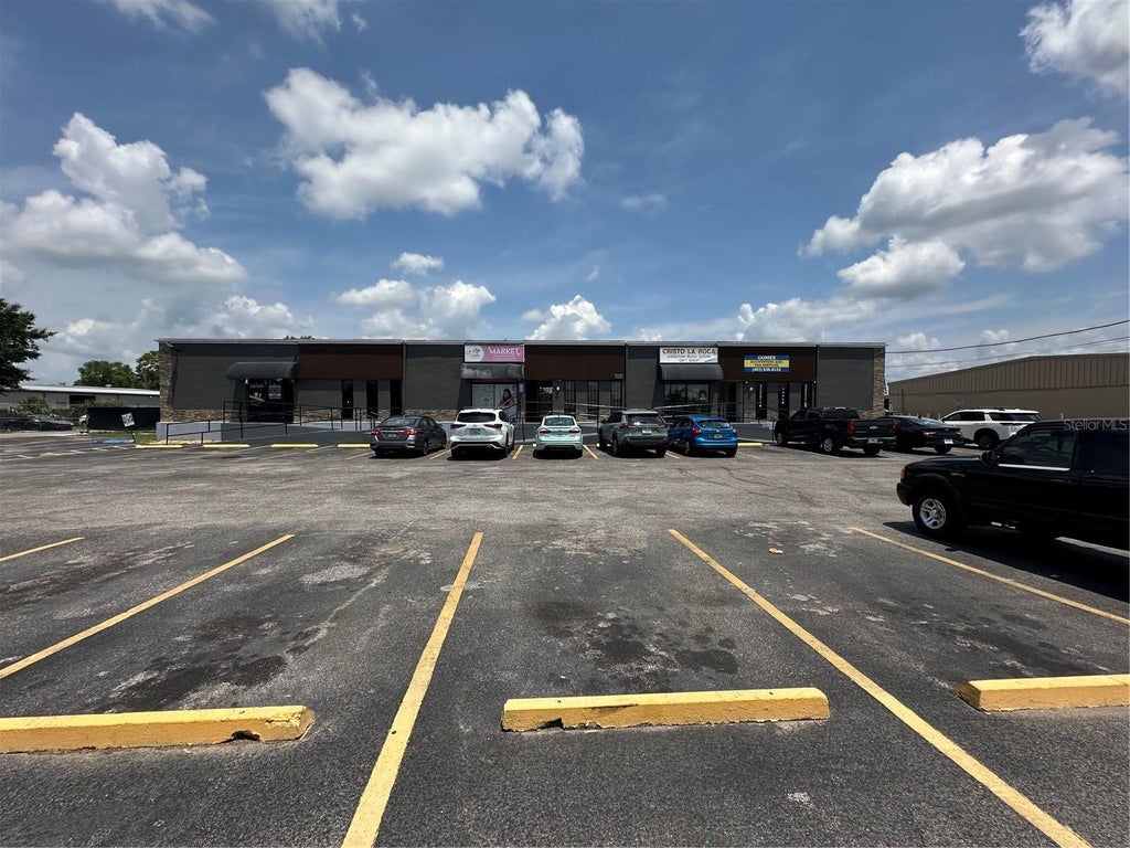 1011 West Lancaster Road, ORLANDO