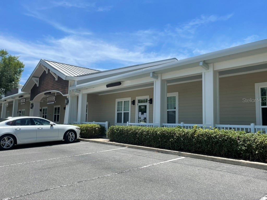 781 County Road 466, LADY LAKE