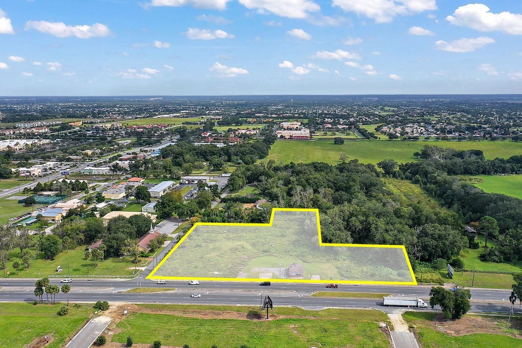 11535 North Us 301, OXFORD