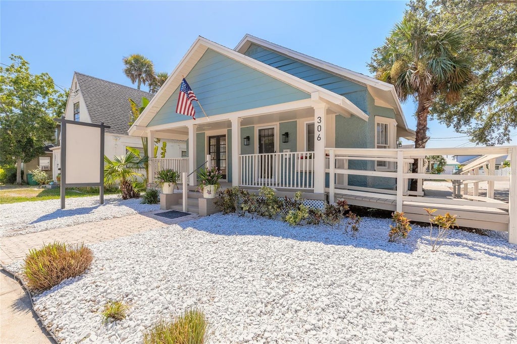 306 Washington Street, NEW SMYRNA BEACH