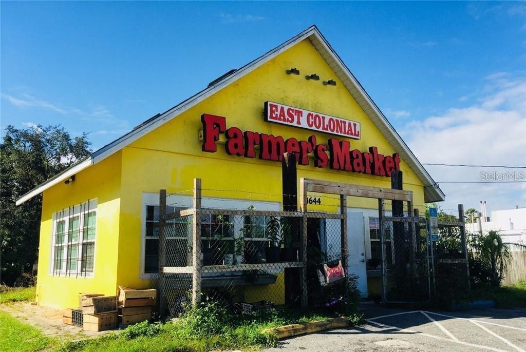 18644 East Colonial Drive, ORLANDO