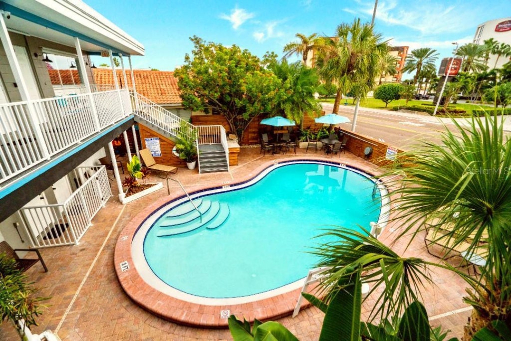 11965 Gulf Boulevard, TREASURE ISLAND, FL 33706 MLS® O6141505 Mike