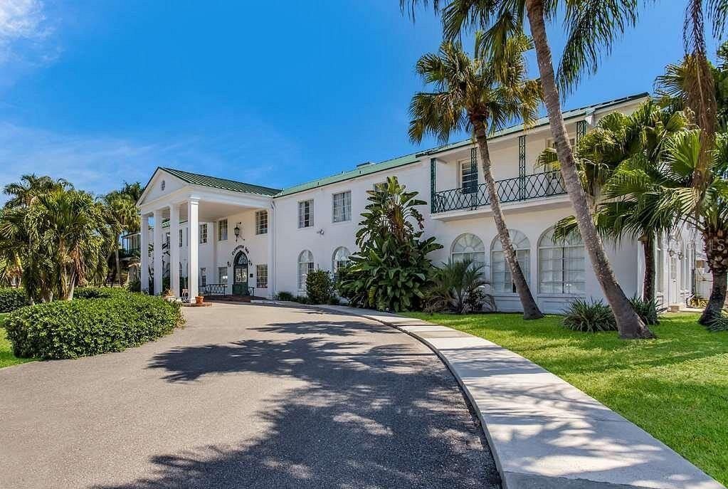 108 Royal Palm Avenue, CLEWISTON