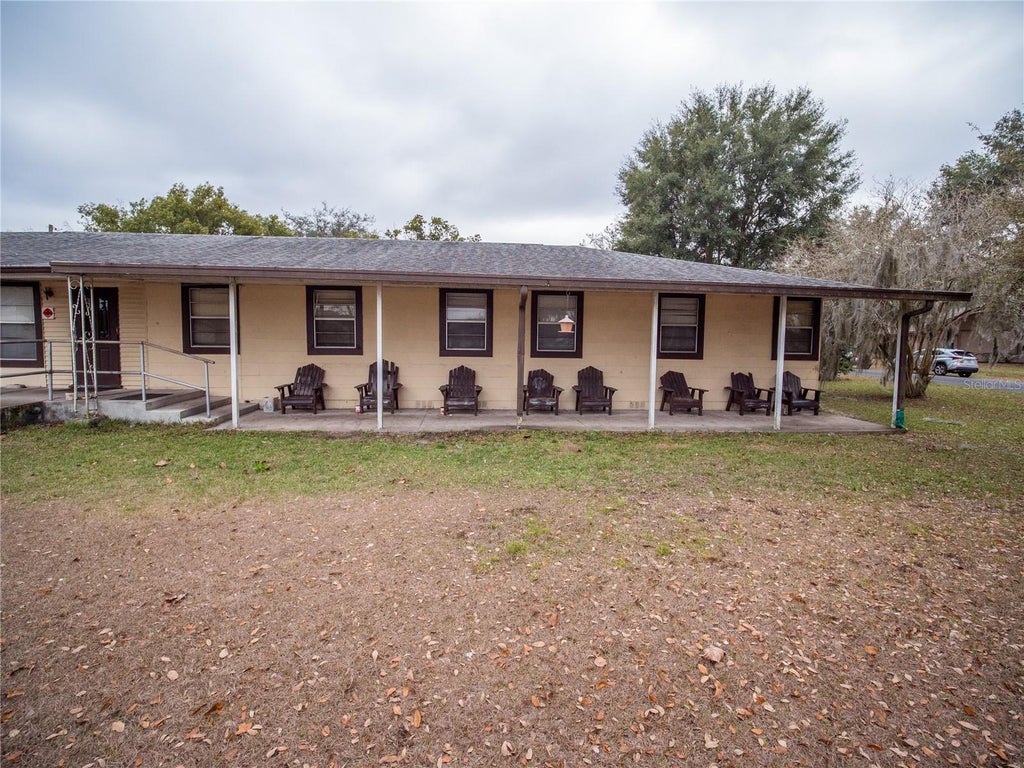38906 North Avenue, ZEPHYRHILLS
