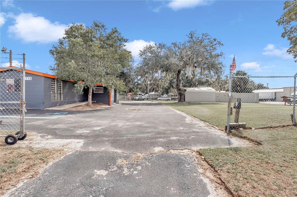 715 North Pine Avenue, OCALA