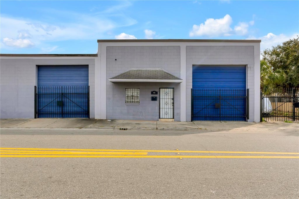 41 North Dollins Avenue, ORLANDO