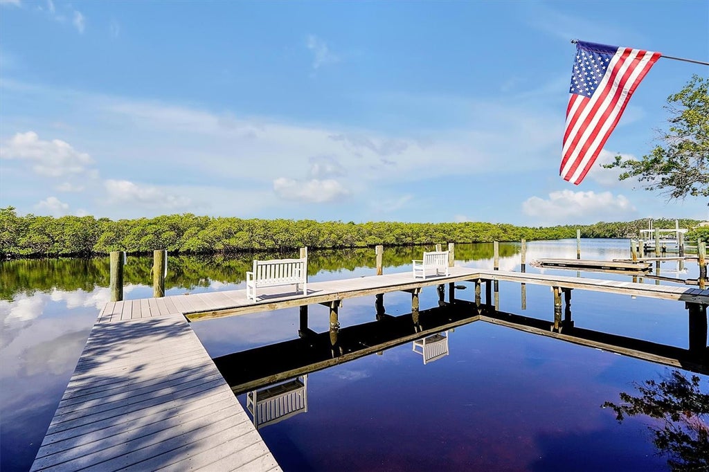 1800 Kofresi Court, RUSKIN