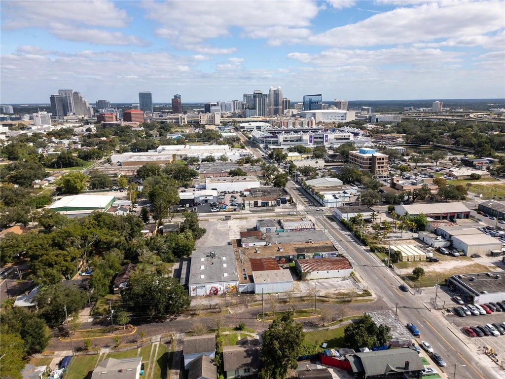 1011 West Central Boulevard, ORLANDO