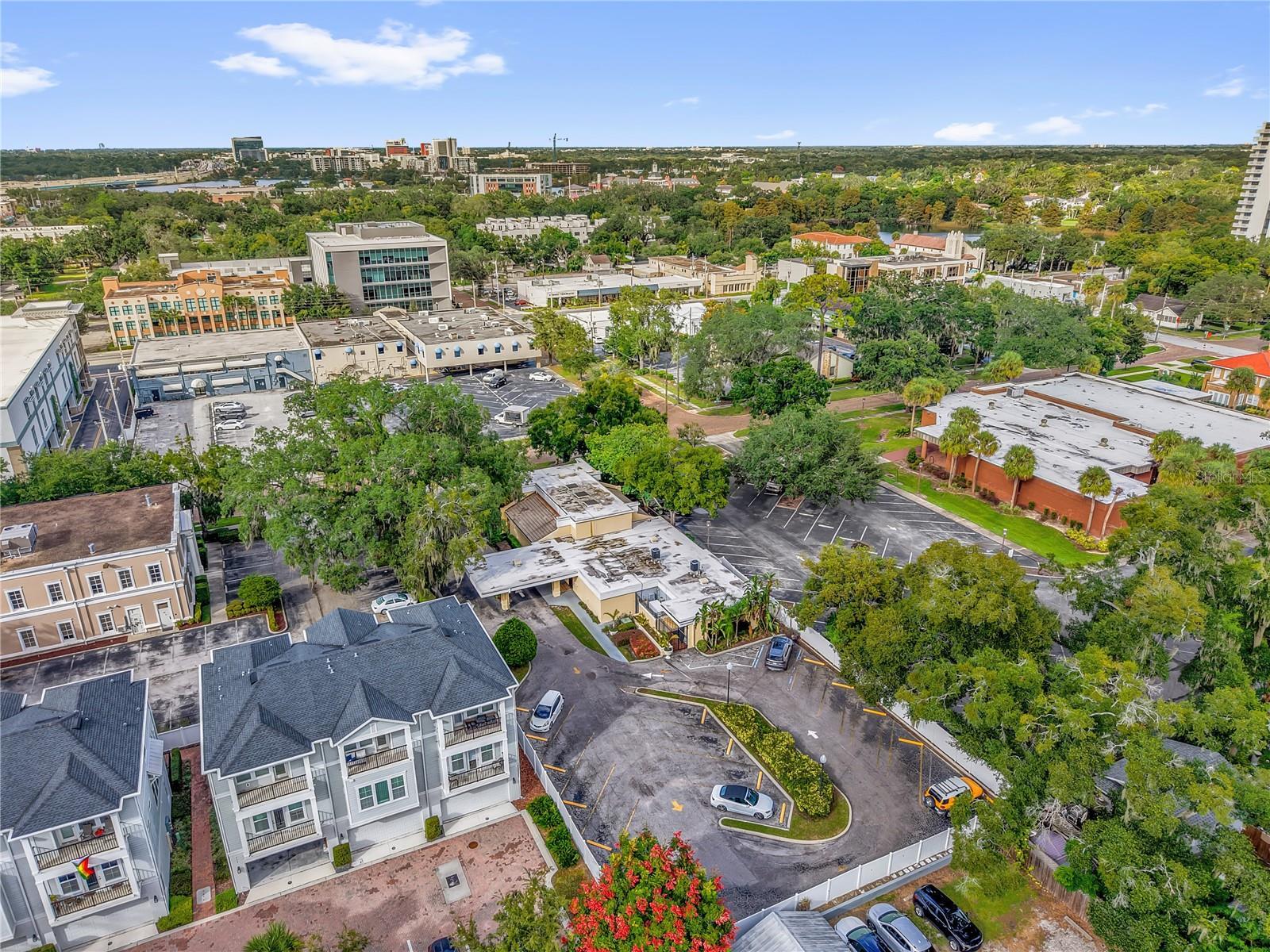 Photo of Listing #O6349474