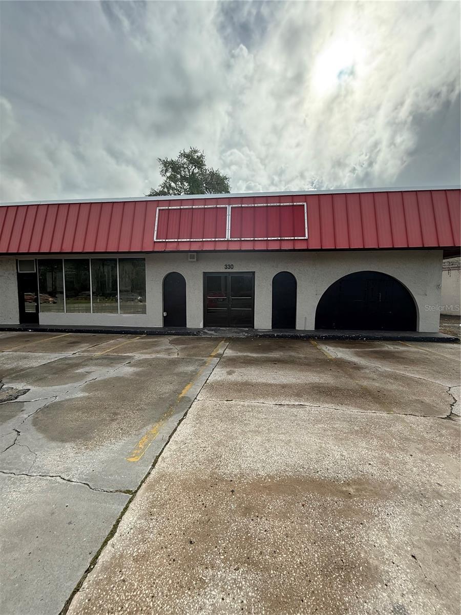 330 South Main Street, WILDWOOD