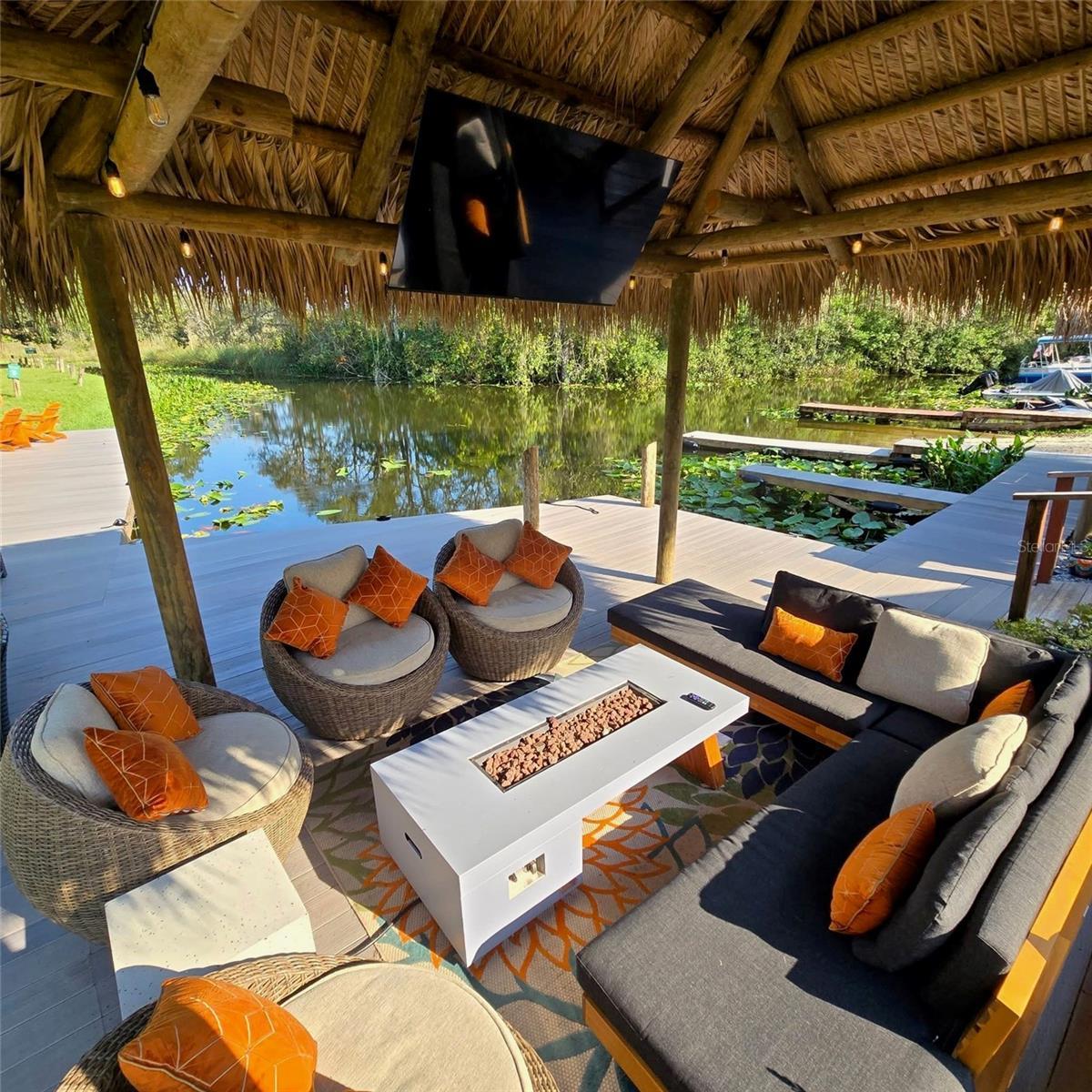 Photo of Listing #O6374372