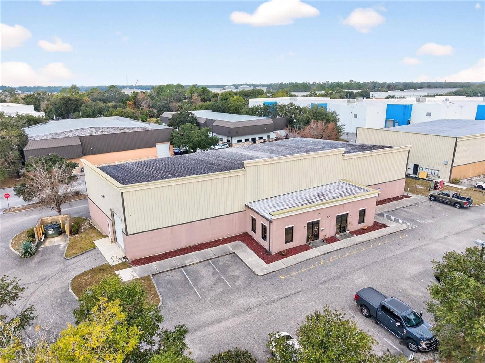 Photo of Listing #O6379157