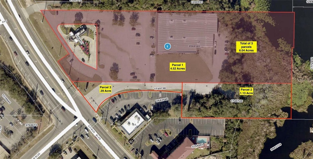 2500 Citrus Boulevard, LEESBURG