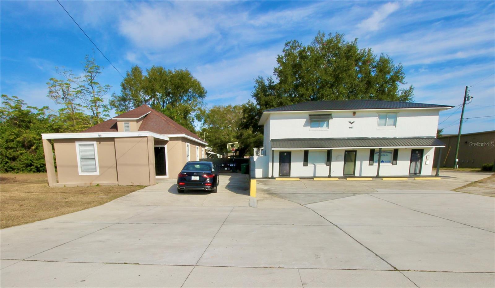 Photo of Listing #P4937571