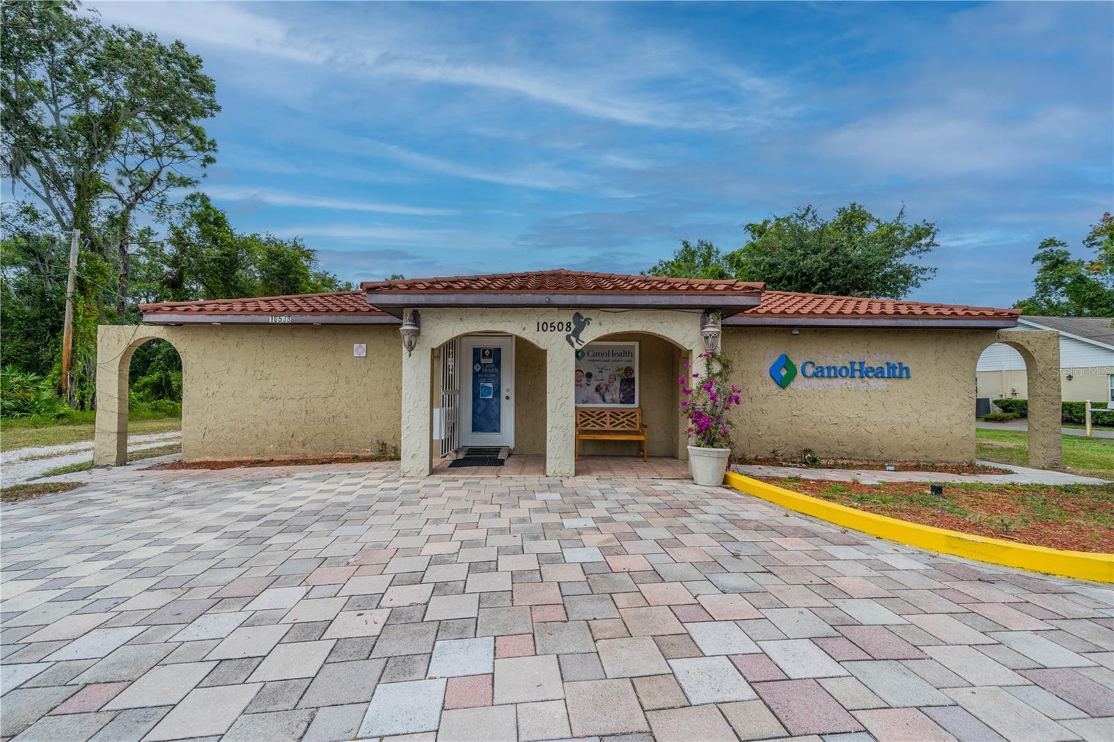 Photo of Listing #T3466281