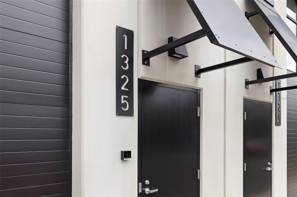 6500 Motor Enclave Way 1325, TAMPA