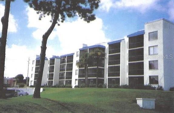 2424 West Tampa Bay Boulevard, TAMPA