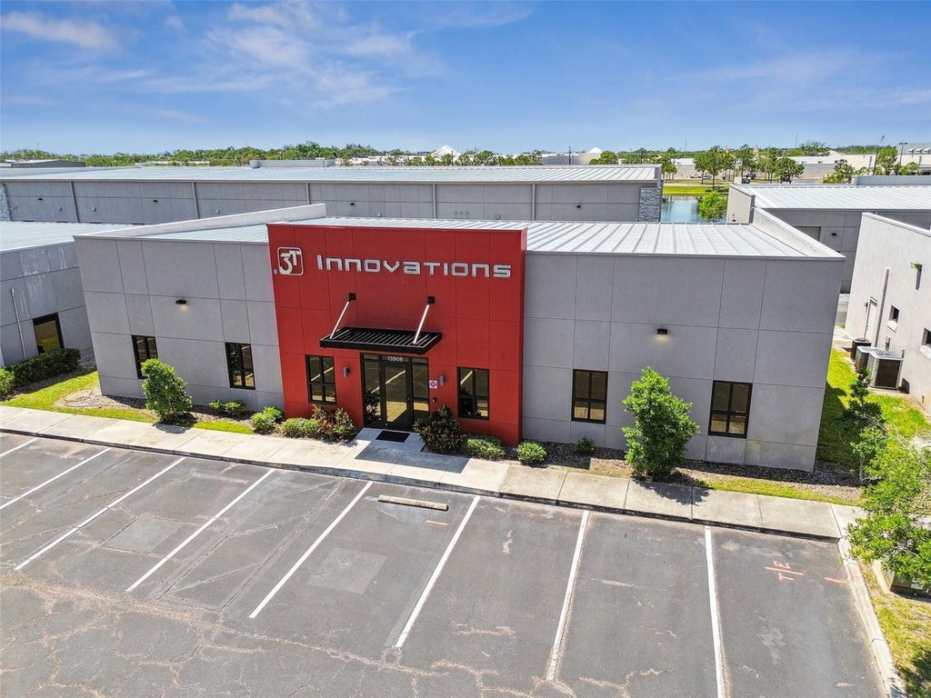 13908 Monroes Business Park, TAMPA