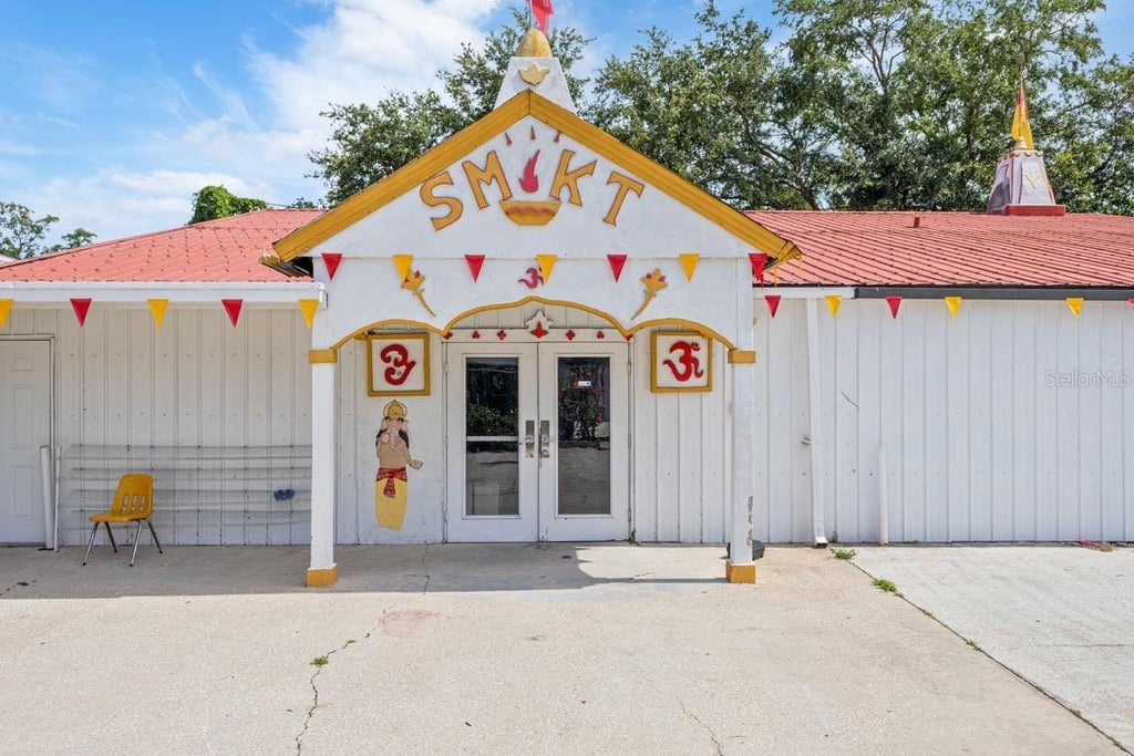 6348 All American Boulevard, ORLANDO