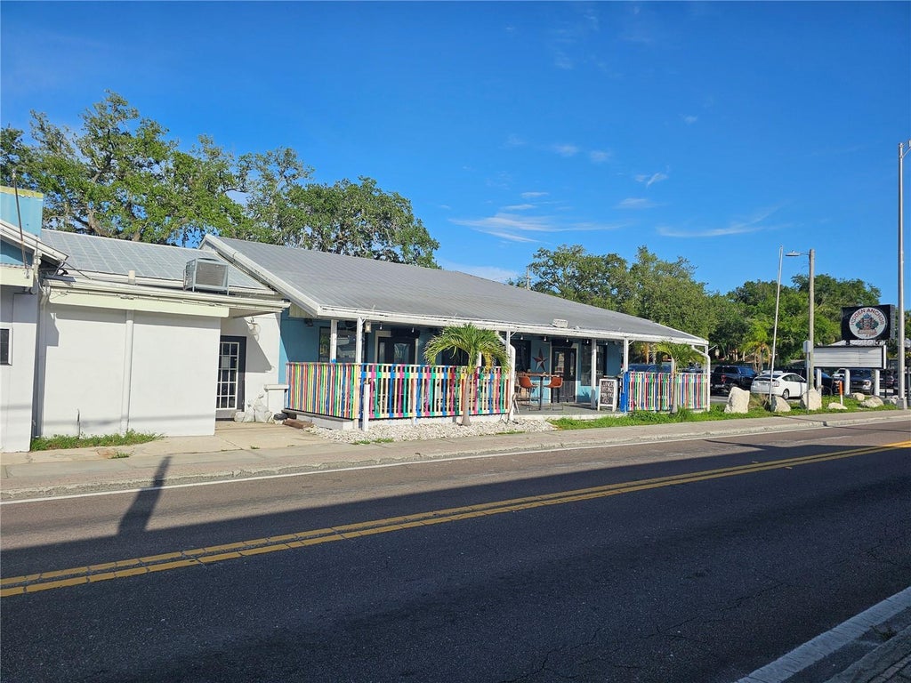 606 North Pinellas Avenue, TARPON SPRINGS