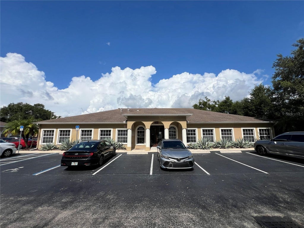 4260 West Linebaugh Avenue, TAMPA