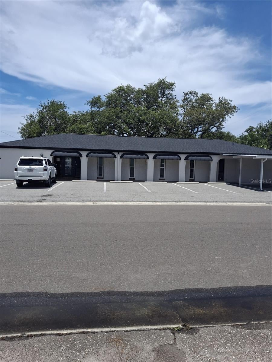 1446 Court Street, CLEARWATER