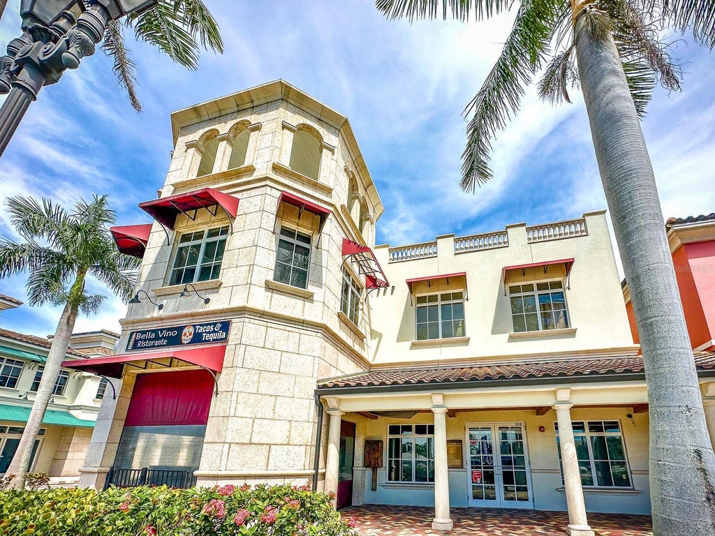 3983 Destination Drive 102-202, OSPREY