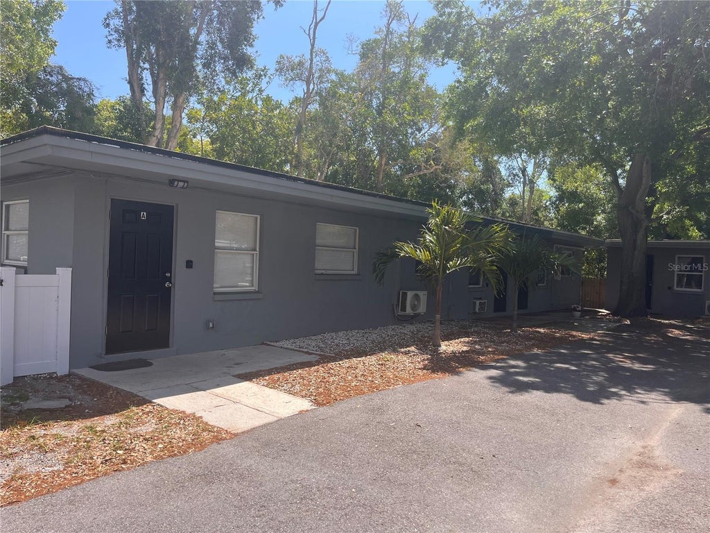 115 Cleveland Avenue Sw, LARGO