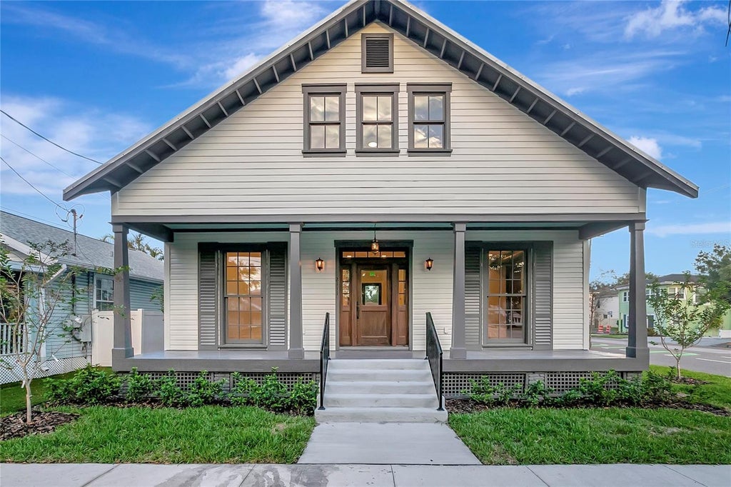 2111 West Cleveland Street, TAMPA