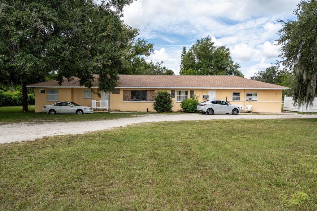 124 South Charles Richard Beall Boulevard, DEBARY