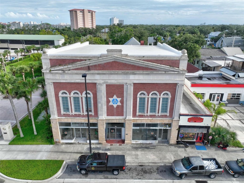 135 Orange Avenue, DAYTONA BEACH