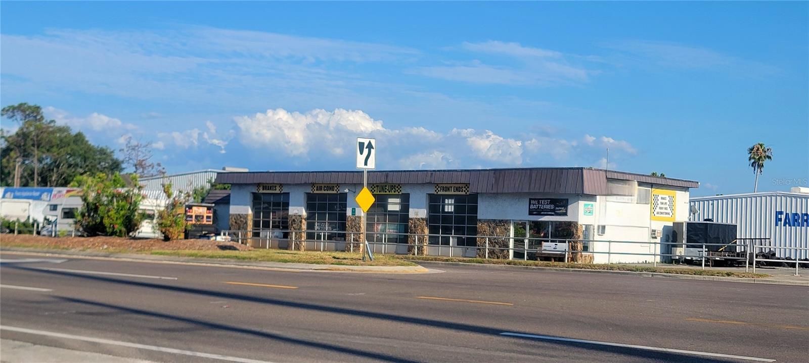 Photo of Listing #W7865122