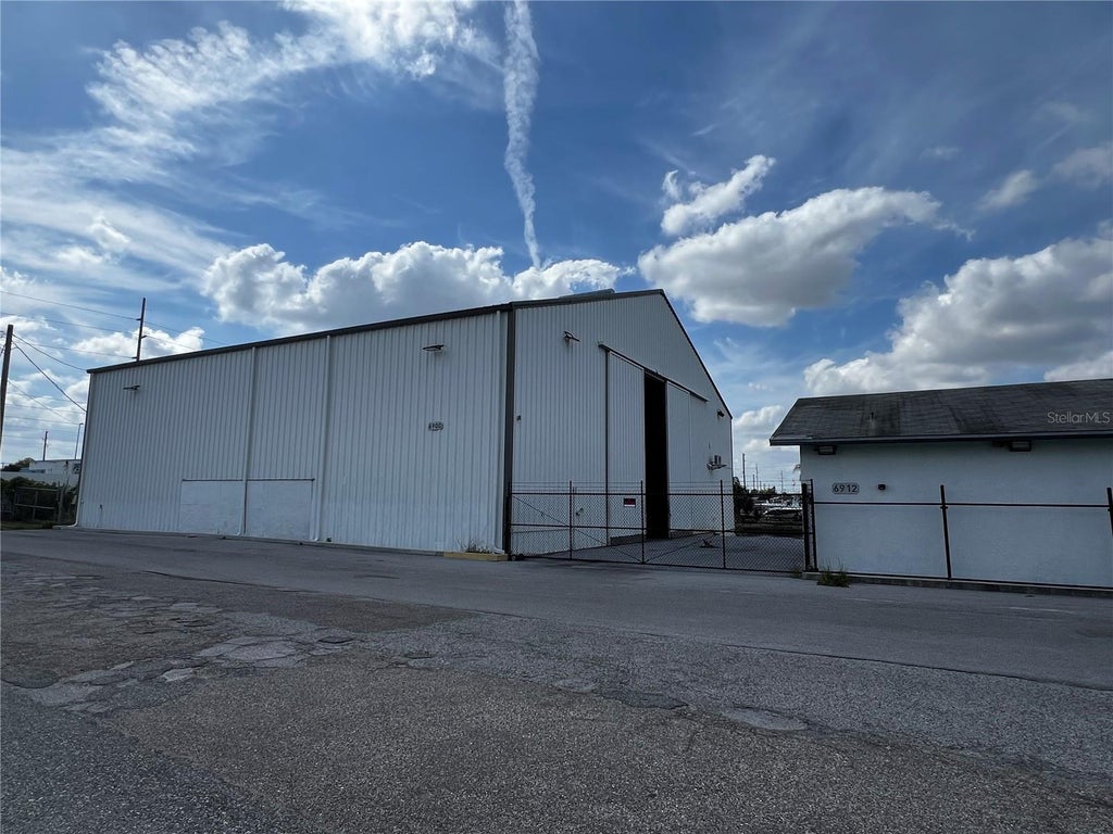 6912 Puffin Lane, HUDSON