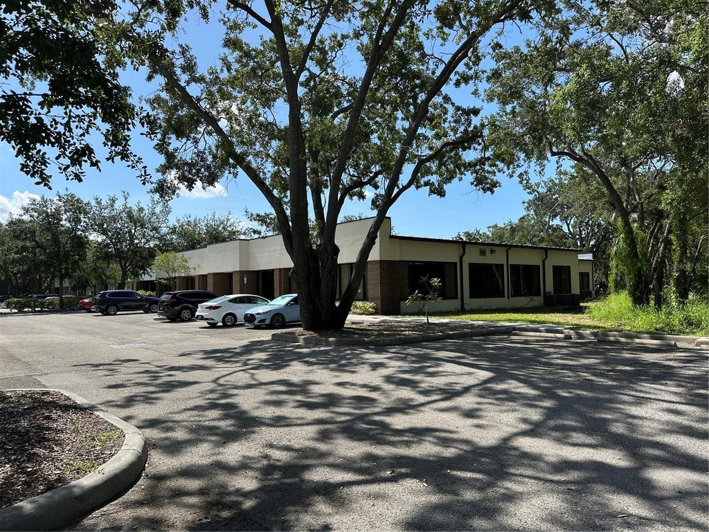 5620 West Sligh Avenue, TAMPA