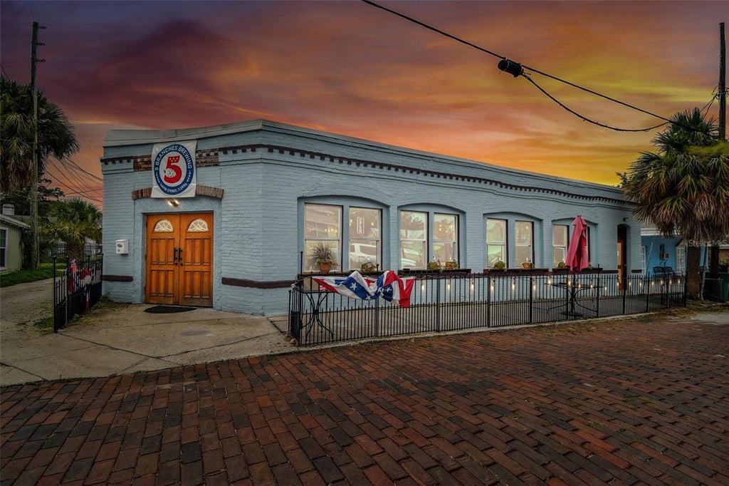 131 Hibiscus Street, TARPON SPRINGS