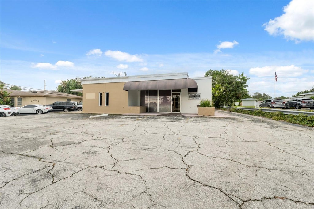 2101 Indian Rocks Road S, LARGO