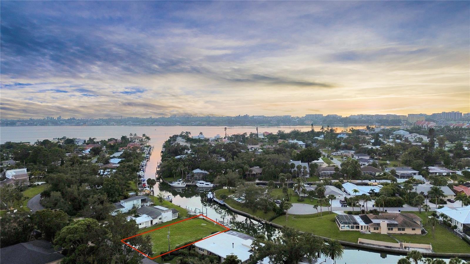 Photo of Listing #C7509071