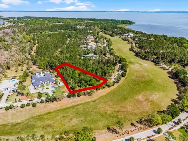 15946 Pendio Drive, MONTVERDE